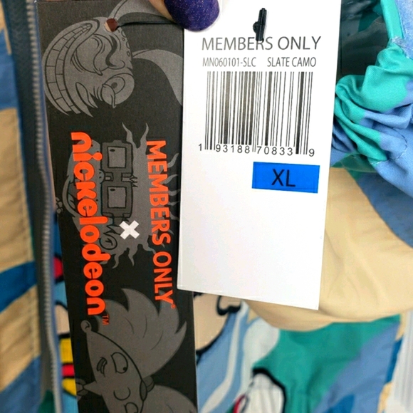 Rugrats Members Only windbreaker hoodie - Picture 7 of 8